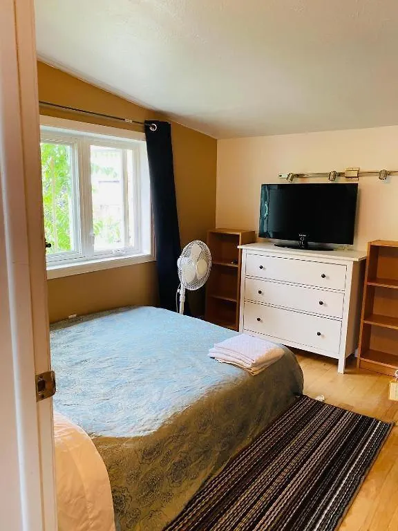 Relax Room II East York Space Share Rooms Toronto